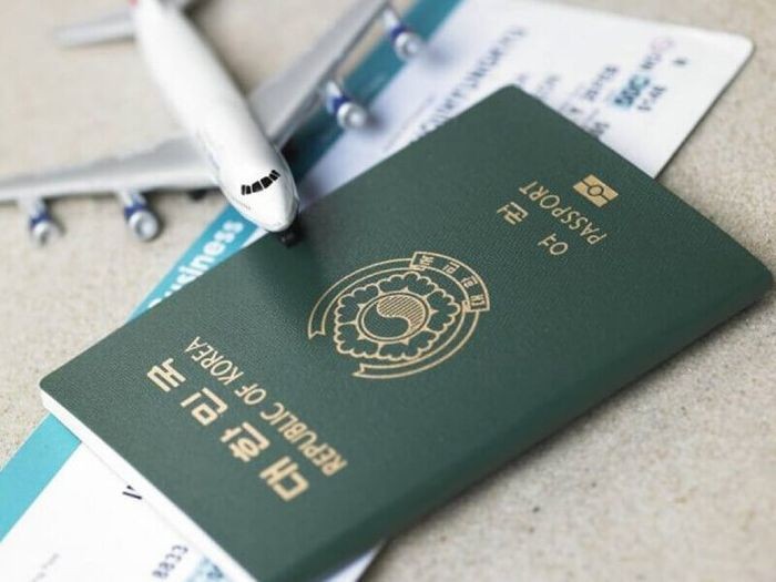 Đáp ứng được các điều kiện xin visa du lịch Hàn Quốc là điều bạn cần phải biết
