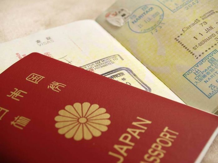 Nên tìm đến dịch vụ hỗ trợ để tránh bị rớt hồ sơ xin visa du lịch Nhật Bản.  - kinh nghiệm xin visa du lịch Nhật Bản