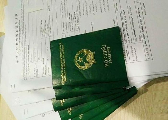 Chuẩn bị đầy đủ hồ sơ để xin visa đi Trung Quốc - thủ tục làm visa đi Trung Quốc