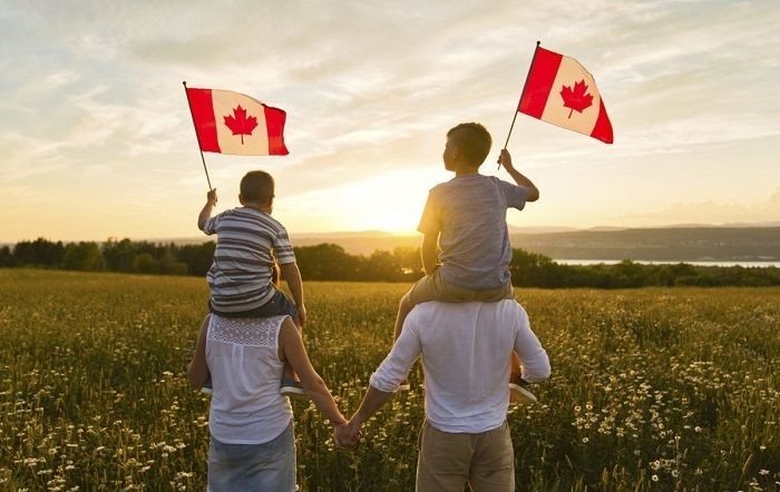 Thủ tục xin cấp visa Canada yêu cầu khá khắt khe. - thủ tục làm visa đi Canada