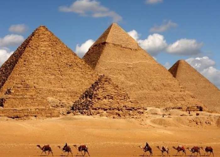 Ai Cập nổi tiếng với kỳ quan Kim Tự Tháp -Thủ tục xin visa Ai Cập