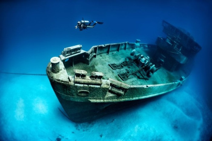Khám phá xác tàu đắm là hoạt động nên trải nghiệm ở đảo Tortuga