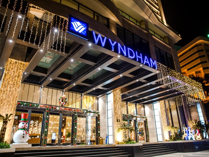 khách sạn 5 sao ở Hạ Long - Wyndham Legend Halong