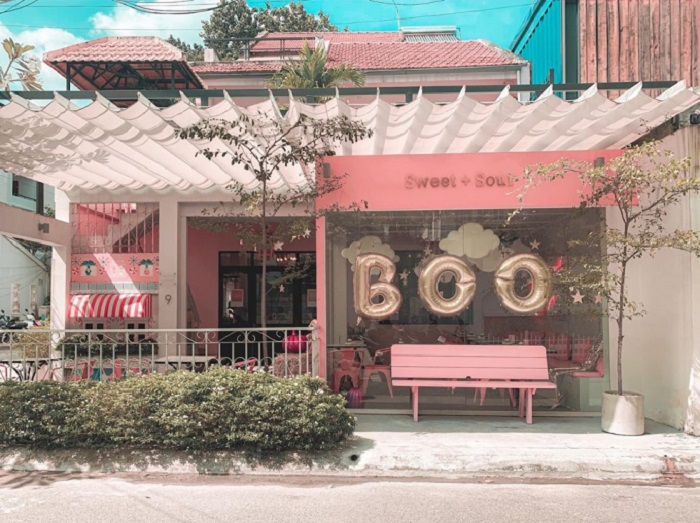 quán trà sữa màu hồng ở Sài Gòn -Sweet + Sour