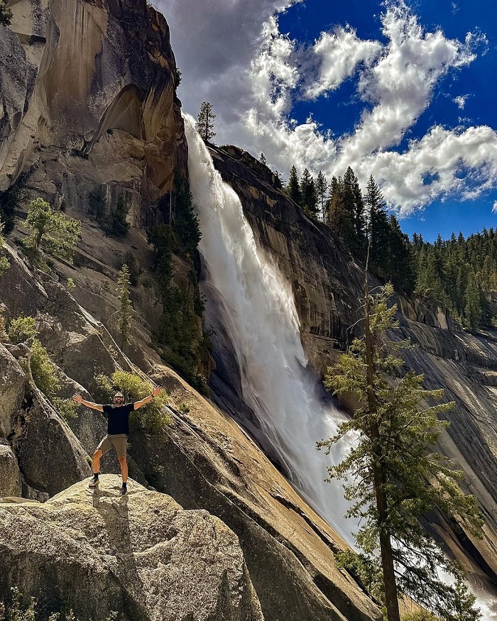 Thác Yosemite là thác nước đẹp ở châu Mỹ cao hơn 700 mét