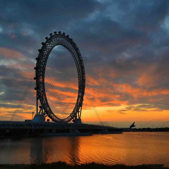 Bohai Eye cũng là một trong những vòng đu quay lớn nhất thế giới nằm tại Trung Quốc