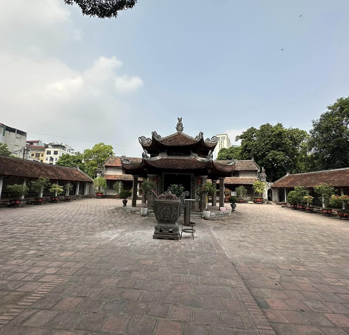 chùa Láng Hà Nội - nhà bát giác