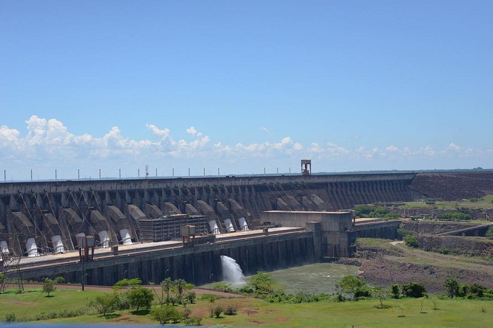 Itaipu là đập thủy điện lớn nhất thế giới được xây dựng với kinh phí 19,6 tỉ USD