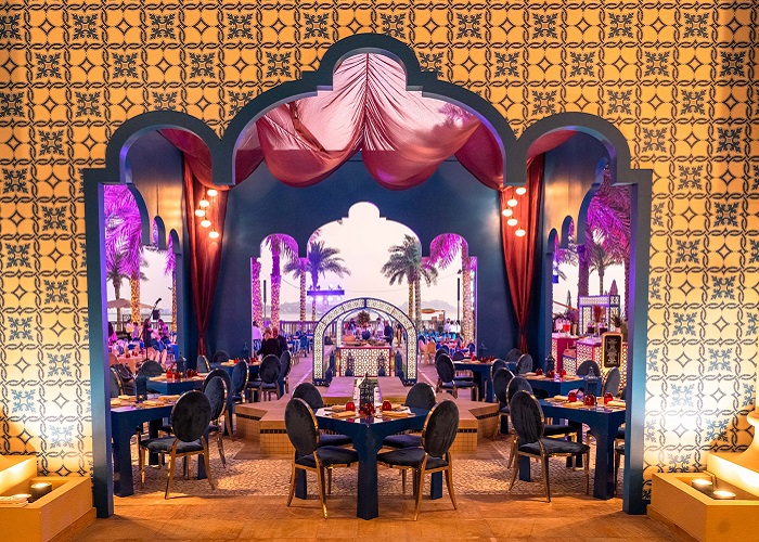 Không gian mang phong cách Ả Rập trong Khách sạn Fairmont the Palm Dubai