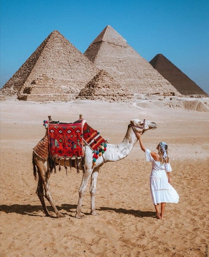 Kim tự tháp Giza là điểm tham quan gần tượng Đại nhân sư Giza