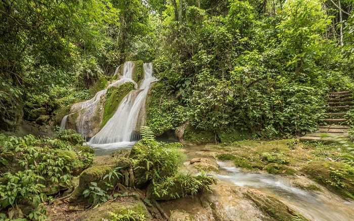 Thác Tad Thong là 1 trong những thác nước đẹp ở Lào