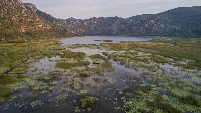 Hồ Kuti là điểm tham quan tuyệt vời tại thung lũng Neretva
