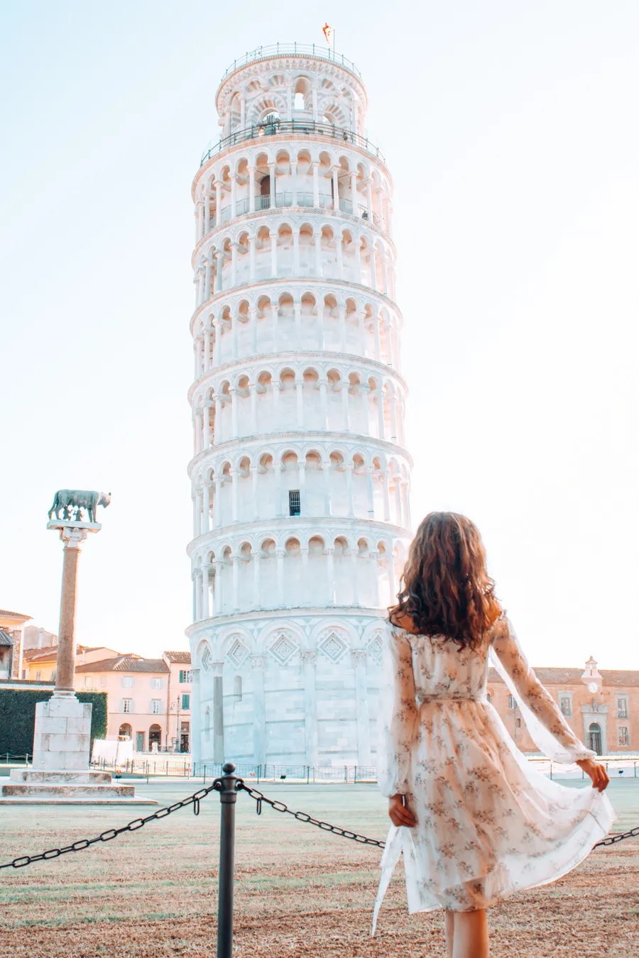 Tháp nghiêng Pisa - địa điểm lịch sử ở Ý