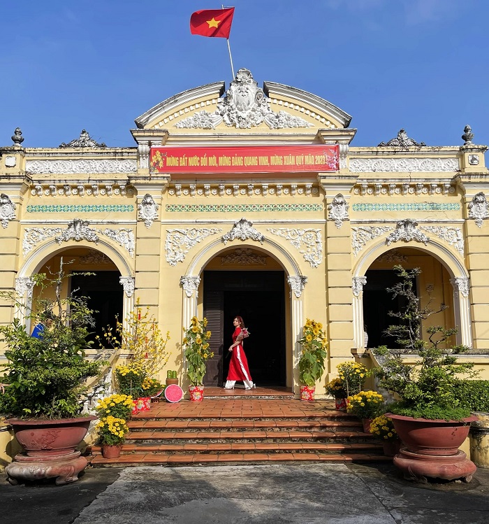 nhà bảo tàng Kiên Giang thu hút du khách tham quan