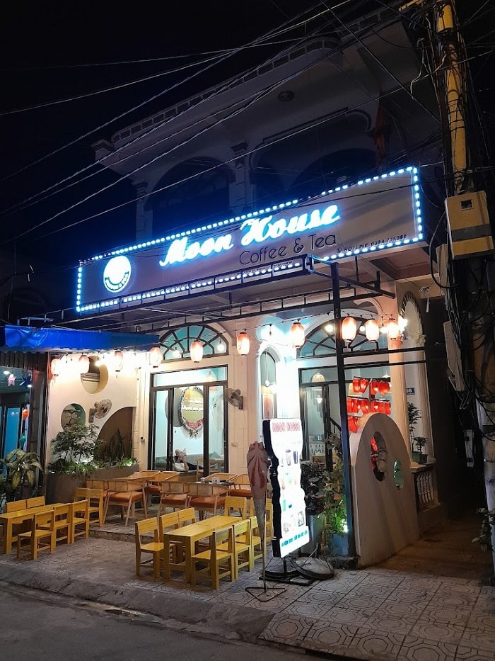 quán cafe đẹp ở Vân Đồn - Moon House Coffee
