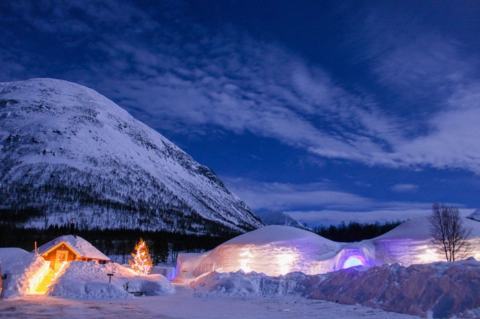 Khách sạn Tromso Ice Domes - du lịch Tromso