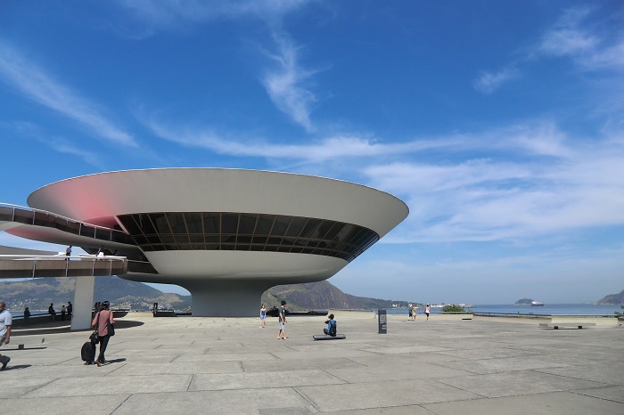 Bảo tàng nghệ thuật đương đại Niterói - bảo tàng nổi tiếng nhất thế giới