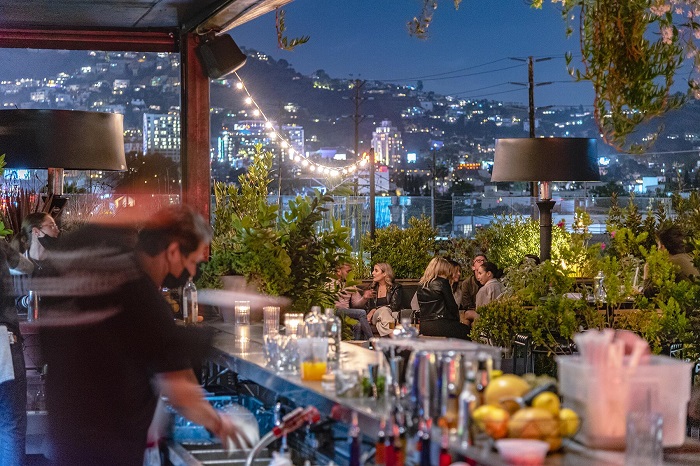 High Rooftop Lounge  - kinh nghiệm du lịch Los Angeles
