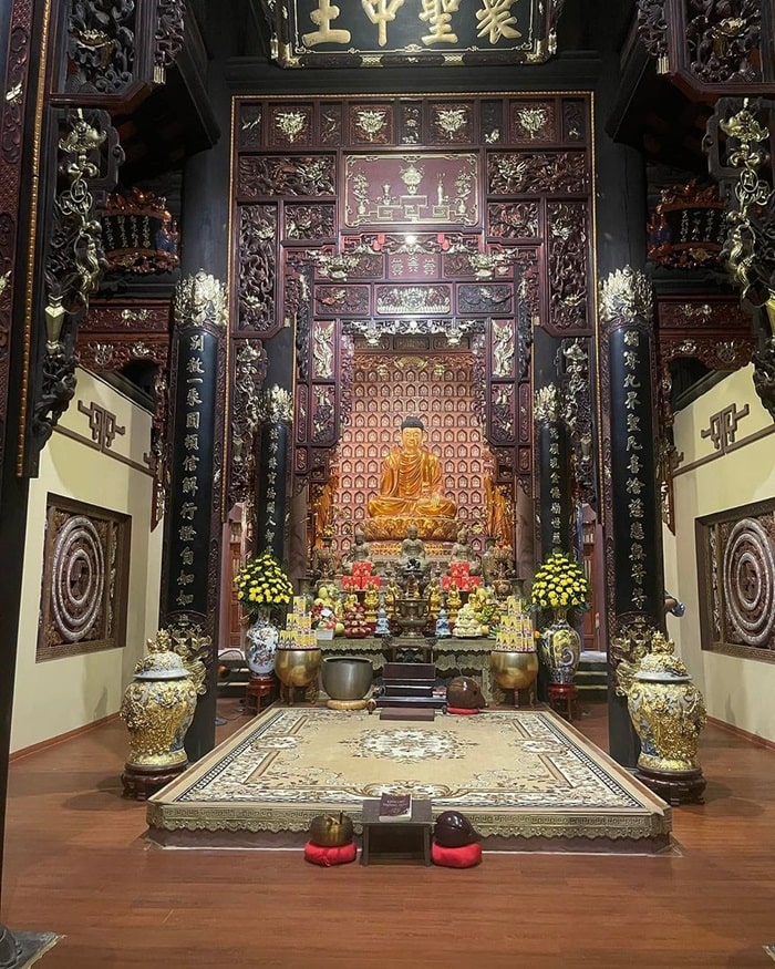 chùa Tiêu Dao Bát Tràng - Tam Bảo