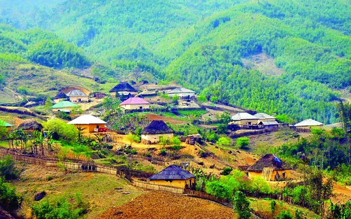 Bản Kin Chu Phìn Lào Cai như một ngôi làng nấm