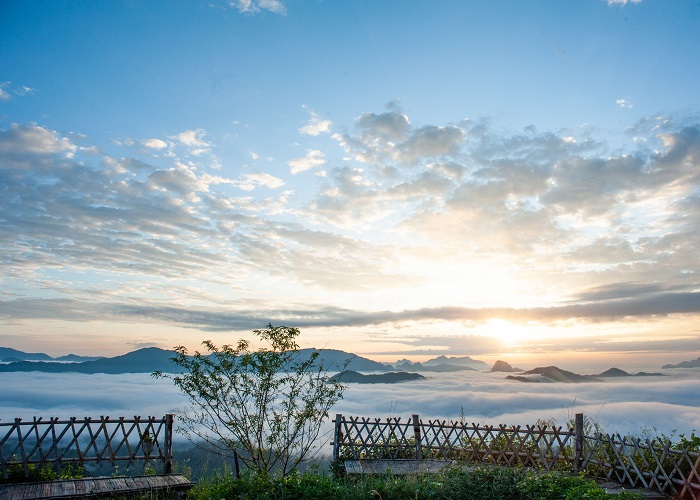 Nà Bai là điểm săn mây ở Sơn La thuộc huyện Vân Hồ