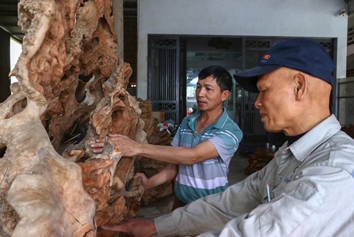 du lịch Lương Sơn Hoà Bình - làng nghề gỗ lũa Lâm Sơn