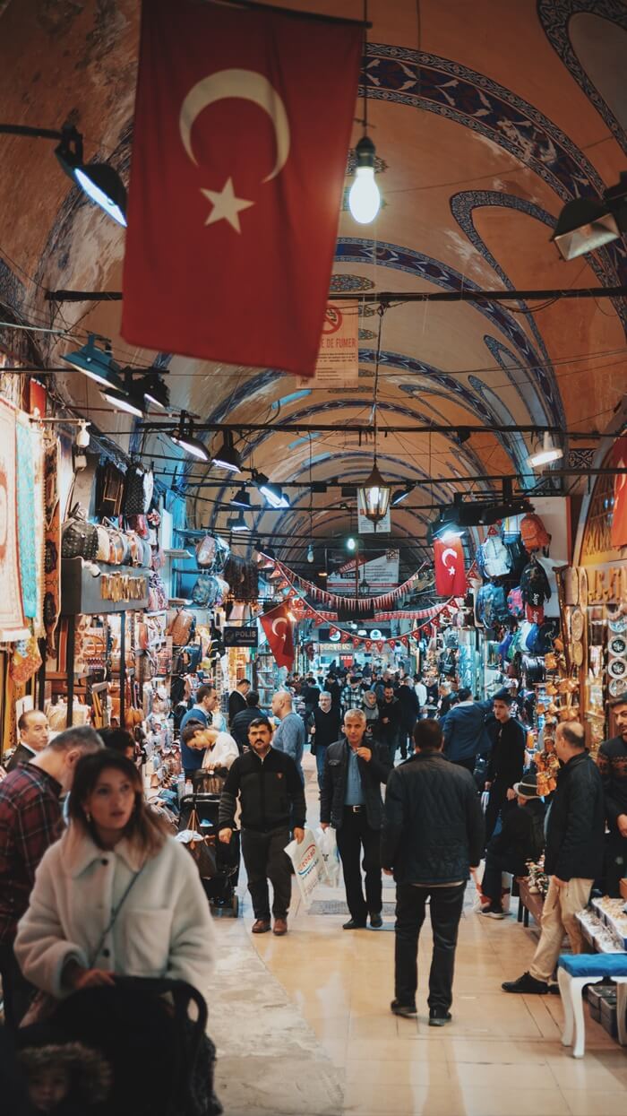 Đi tour Thổ Nhĩ Kỳ có đắt không: Mua sắm trong chợ