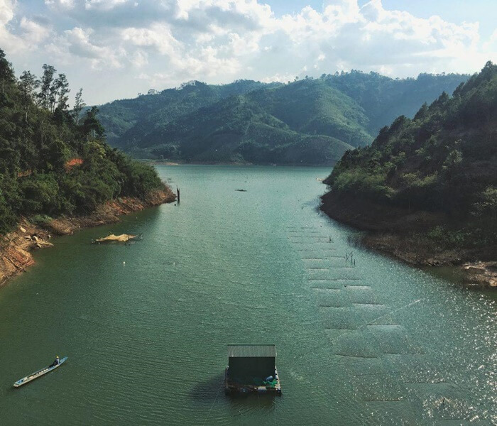 Đi tour Đắk Nông khám phá hồ Tà Đùng: hồ ea sno