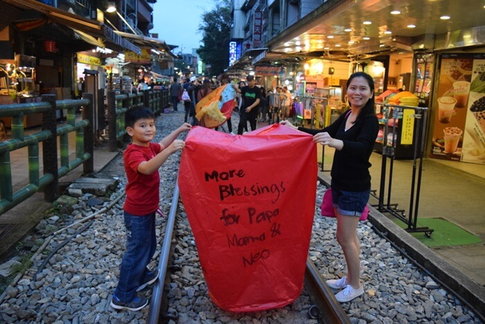 Đi tour Đài Loan 2022 nhớ thả đèn lồng