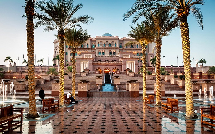 Khách sạn “ Cung điện” siêu sang 7 sao Emirates Palace