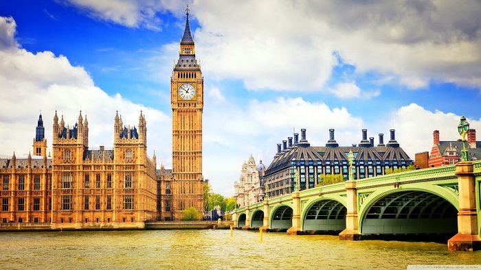 Anh Quốc là nơi có nhiều thắng cảnh với nền văn hóa lâu đời hấp dẫn khách du lịch