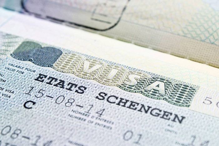 Visa Châu Âu cho phép bạn nhập cảnh đến các nước thuộc khối Schengen. 