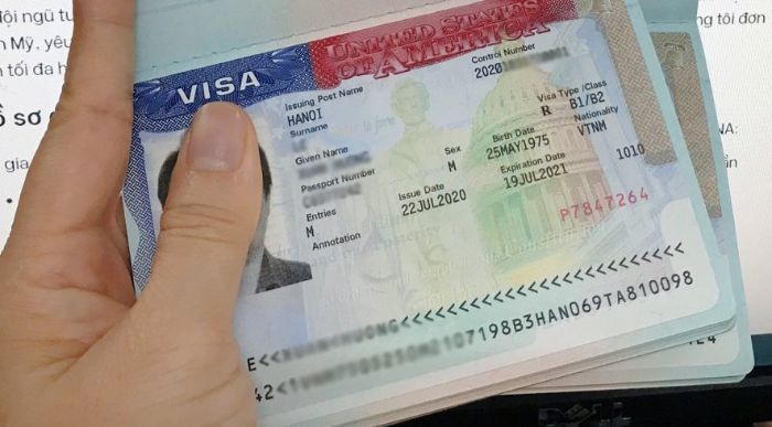 Chuẩn bị giấy tờ xin visa đầy đủ là điều cần thiết - xin visa du lịch Mỹ có khó không