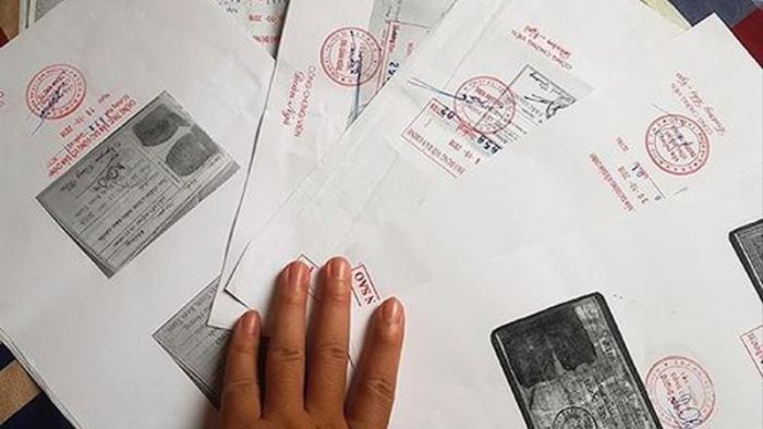 Giấy tờ phải được chuẩn bị đầy đủ và có công chứng - hồ sơ xin visa Trung Quốc