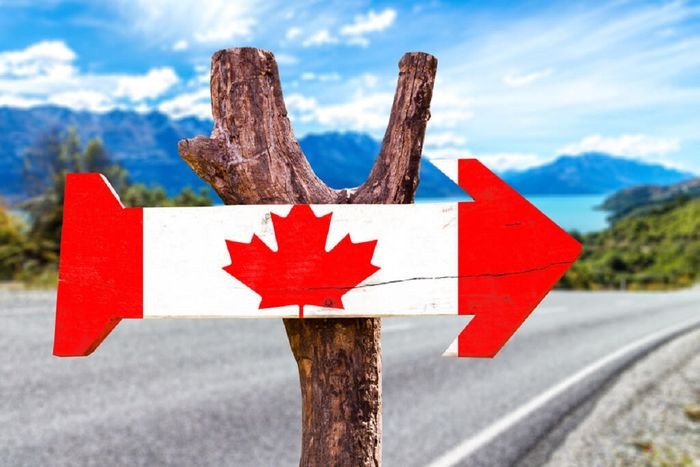 Quy định nhập cảnh vào Canada khá nghiêm ngặt. - thủ tục làm visa đi Canada