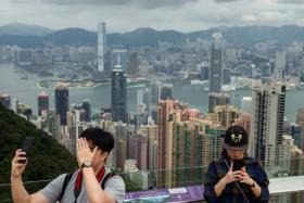 Làm thủ tục xin visa Hồng Kông ở đâu?