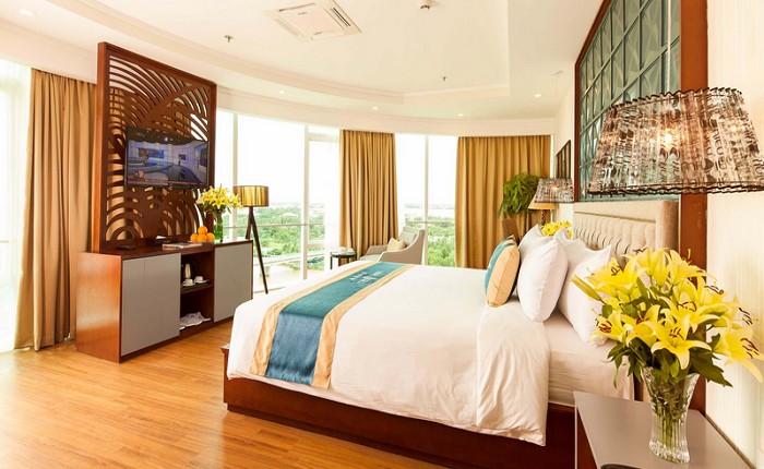 Khách sạn 4 sao ở Cần Thơ - Ninh Kiều Riverside phòng đủ tiện nghi