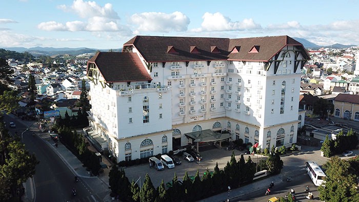 Khách sạn 4 sao ở Đà Lạt - Khách sạn giống như lâu đài cổ tích mọc giữa thành phố