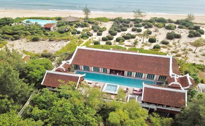 Khách sạn 4 sao ở Huế - Villa Louise Hue Beach Boutique view cực xịn