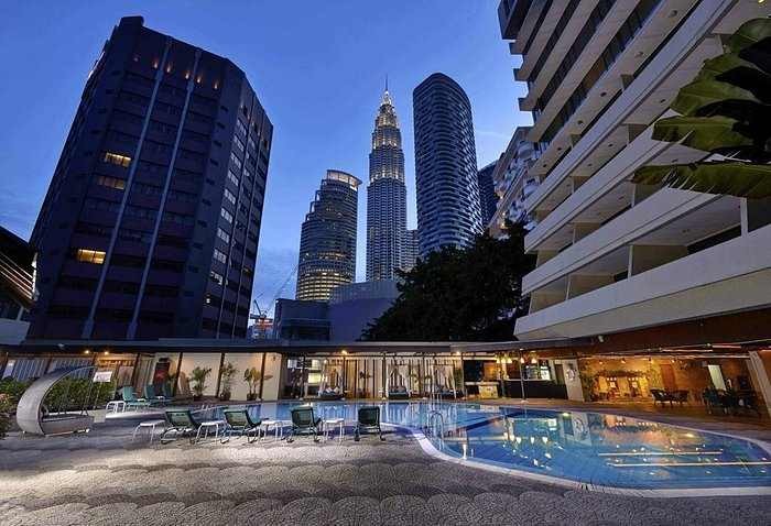 Khách sạn 4 sao ở Malaysia -Corus Hotel