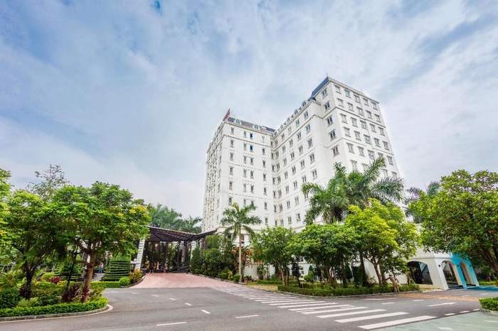 Khách sạn 4 sao ở Ninh Bình - Khách sạn Ninh Bình Legend