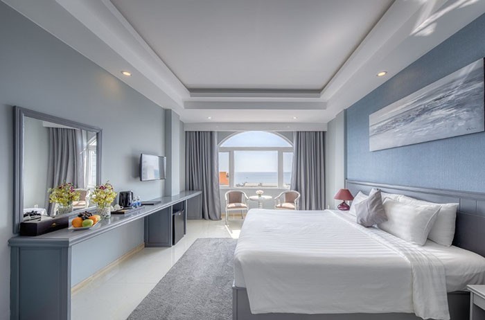 Khách sạn 4 sao ở Phú Quốc - Phòng với tone màu pastel chủ đạo