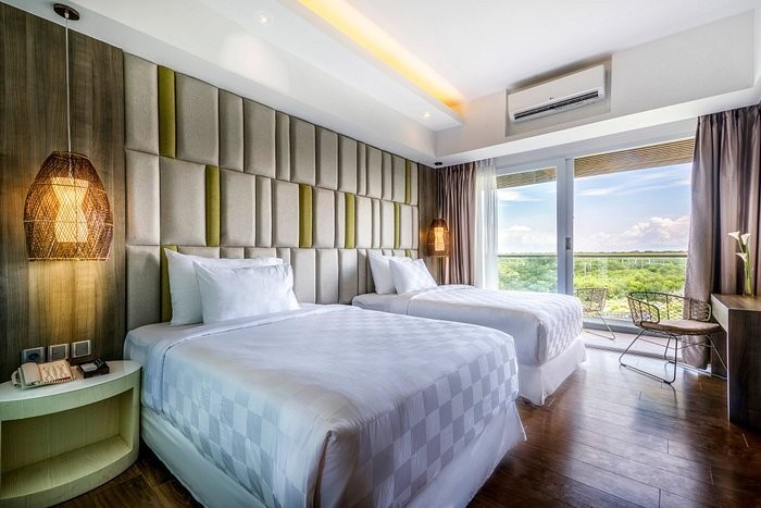 Khách sạn 5 sao ở Bali - Phòng khách sạn được trang bị đầy đủ thiết bị, thuận lợi cho khách hàng