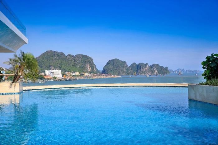 Khách sạn 5 sao ở Hạ Long - Wyndham Legend Halong