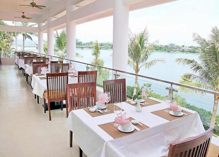 Khách sạn đẹp ở Huế - Century Riverside có tầm nhìn đẹp nhất Thành phố Huế