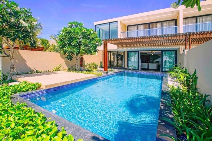 khách sạn đẹp ở Vũng Tàu - Bể bơi ngoài trời tại Marina Bay Vũng Tàu Resort & Spa