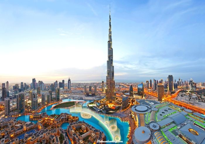 Tòa nhà chọc trời ở Dubai - du lịch Dubai giá rẻ