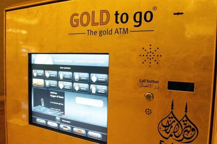 Máy rút vàng trên đường phố -du lịch Dubai giá rẻ