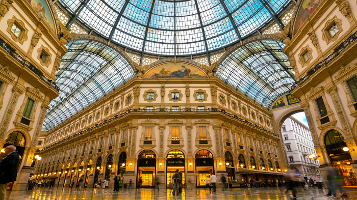 Trung tâm mua sắm cổ nhất của thế giới Galleria Vittorio Emanuele II ở Milano
