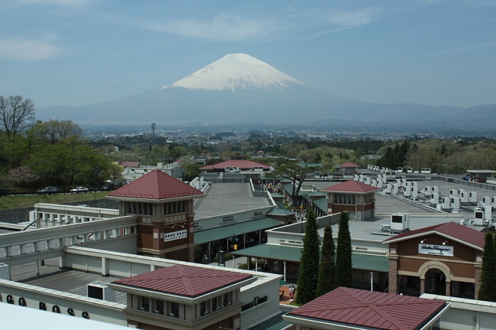 Thên đường mua sắm Gotemba Outlet